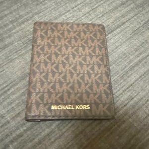 MICHAEL KORS Bi Fold Wallet